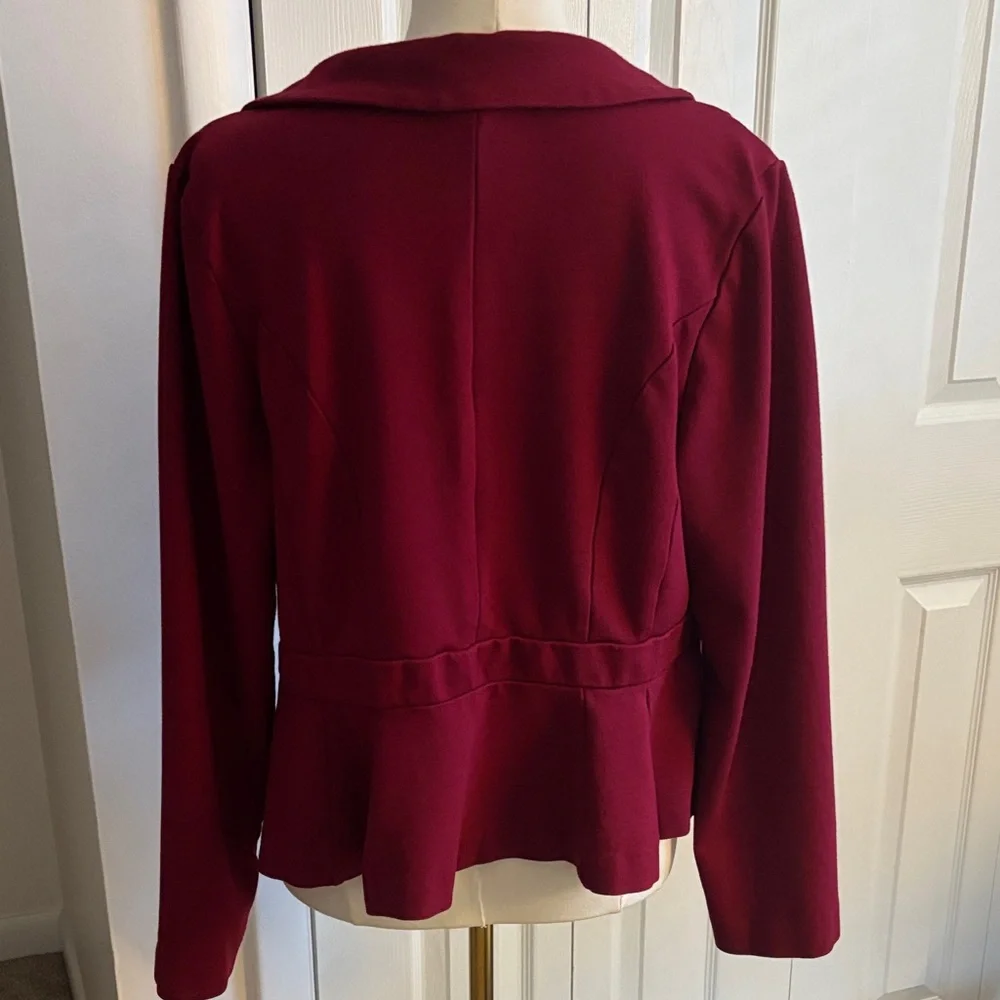 Torrid Deep Red Women's Blazer Torrid size 1 (equivalent size 1X 14/16) - Picture 5 of 7